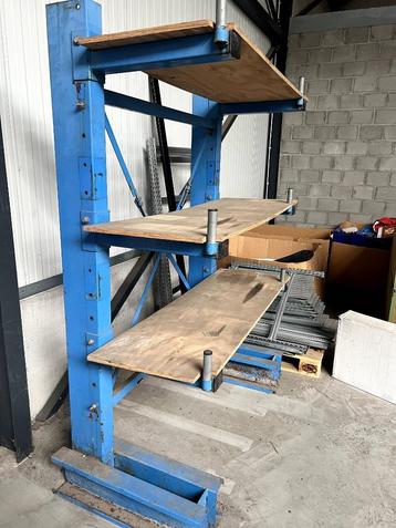 draagarmstelling rek  beschikbaar voor biedingen