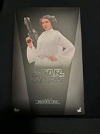 Hot toys star wars episode iv princesse leia mms 298, Collections, Marques automobiles, Motos & Formules 1, Comme neuf