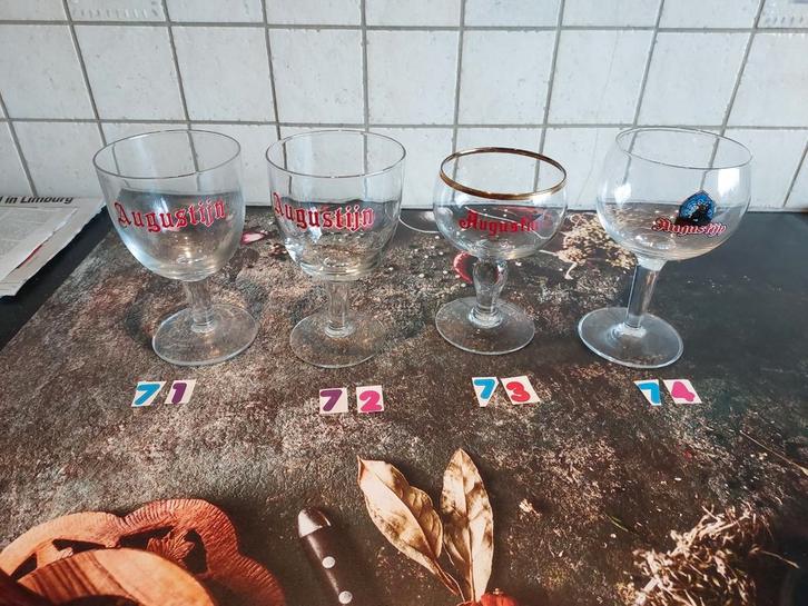 Augustijn verzamel bierglazen, Verzamelen, Glas en Drinkglazen, Zo goed als nieuw, Bierglas, Ophalen of Verzenden
