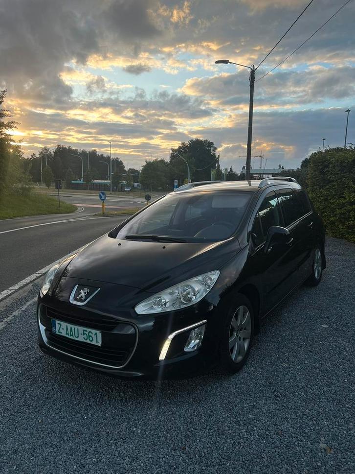 Peugeot 308 sw 1.6 hdi 2012 175.000 km Euro 5!, Auto's, Peugeot, Bedrijf, Te koop, Navigatiesysteem, Diesel, Euro 5, Break, 5 deurs