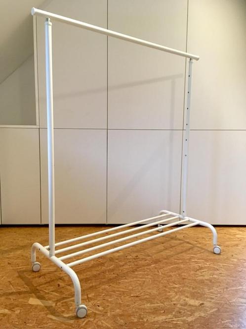 Ikea Rigga hengel op wielen, Kleding | Dames, Kledingrekken, Zo goed als nieuw, Met wielen, Ophalen