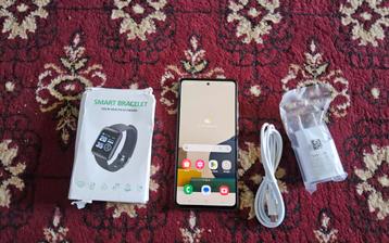 Samsung galaxy A52 S Met accessoires
Met kabel ,oplader  beschikbaar voor biedingen