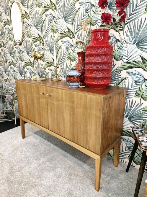Vintage kastje / dressoir jaren 70, Huis en Inrichting, Kasten | Dressoirs, Gebruikt, Ophalen