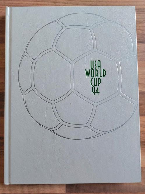 Coupe du monde de football des États-Unis 94, Livres, Livres de sport, Comme neuf, Sport de ballon, Enlèvement ou Envoi