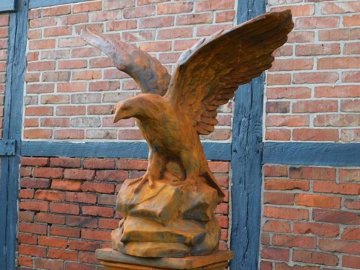 Grote Adelaar op Sokkel - XXL - Vol Steen in Oxide, Tuin en Terras, Tuinbeelden, Dierenbeeld, Steen, Ophalen of Verzenden