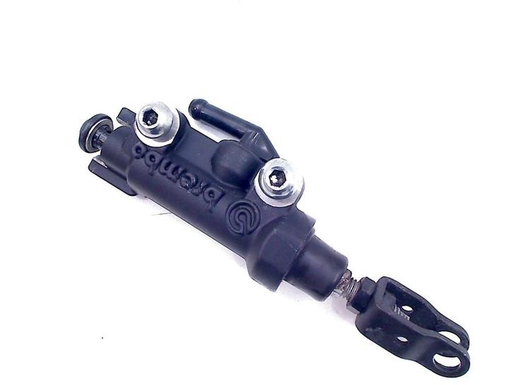 REMPOMP ACHTER Yamaha MT 10 2016-2021 (MT10 RN458 B67), Motoren, Onderdelen | Yamaha, Gebruikt