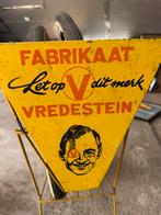 Présentoir de pneus de vélo Vredestein, Enlèvement