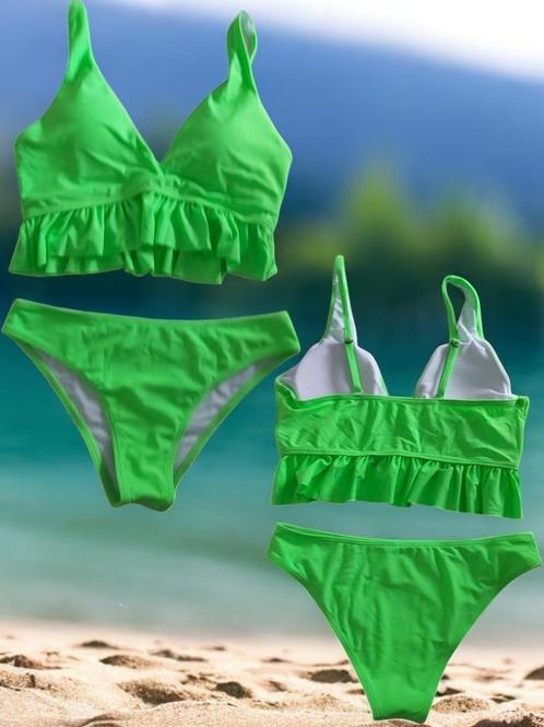 Bikini 2 delig groen M, Kleding | Dames, Badmode en Zwemkleding, Nieuw, Bikini, Groen, Verzenden