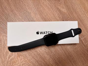 Apple watch SE (2023) - 44mm Midnight  beschikbaar voor biedingen