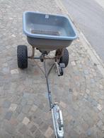 Strooiwagen, Ophalen, Koemestkorrels