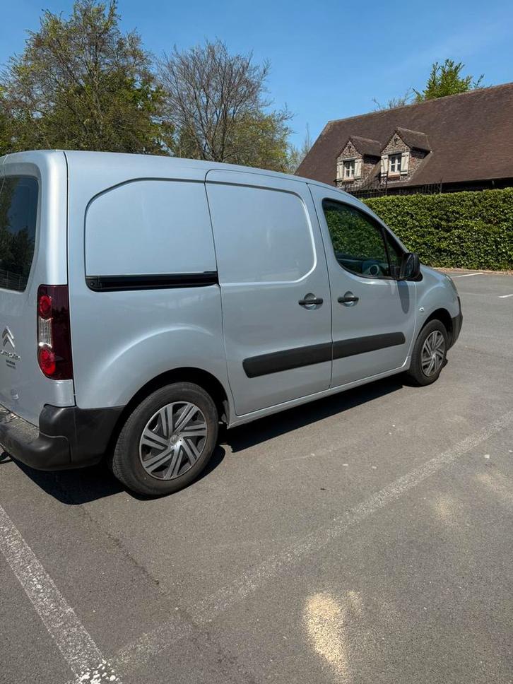Citroen Berlingo, Auto's, Citroën, Particulier, Berlingo, Airbags, Bluetooth, Mistlampen, Navigatiesysteem, Radio, Schuifdeur