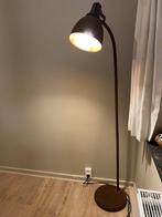 Vloerlamp roest, Ophalen, Past bij alle stijlen., 100 tot 150 cm, Zo goed als nieuw