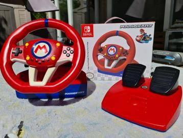 Nintendo Hori Mario Kart Racing  Stuur Pro beschikbaar voor biedingen