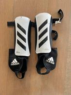 Voetbal beenbeschermers Adidas, Sport en Fitness, Ophalen of Verzenden, Gebruikt