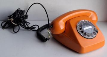 Joli ancien téléphone vintage allemand orange FeTap beschikbaar voor biedingen
