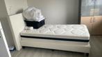 Witte, eenpersoons boxspring., Huis en Inrichting, Slaapkamer | Boxsprings, Ophalen, Zo goed als nieuw, Eenpersoons
