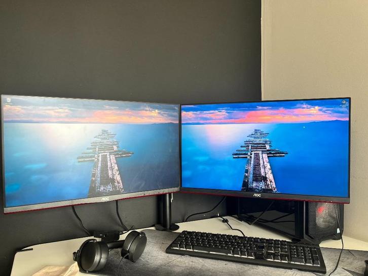 2 AOC 24G2SU Gaming Monitors + Dubbele Monitorarm, Computers en Software, Monitoren, Zo goed als nieuw, 151 t/m 200 Hz, DisplayPort