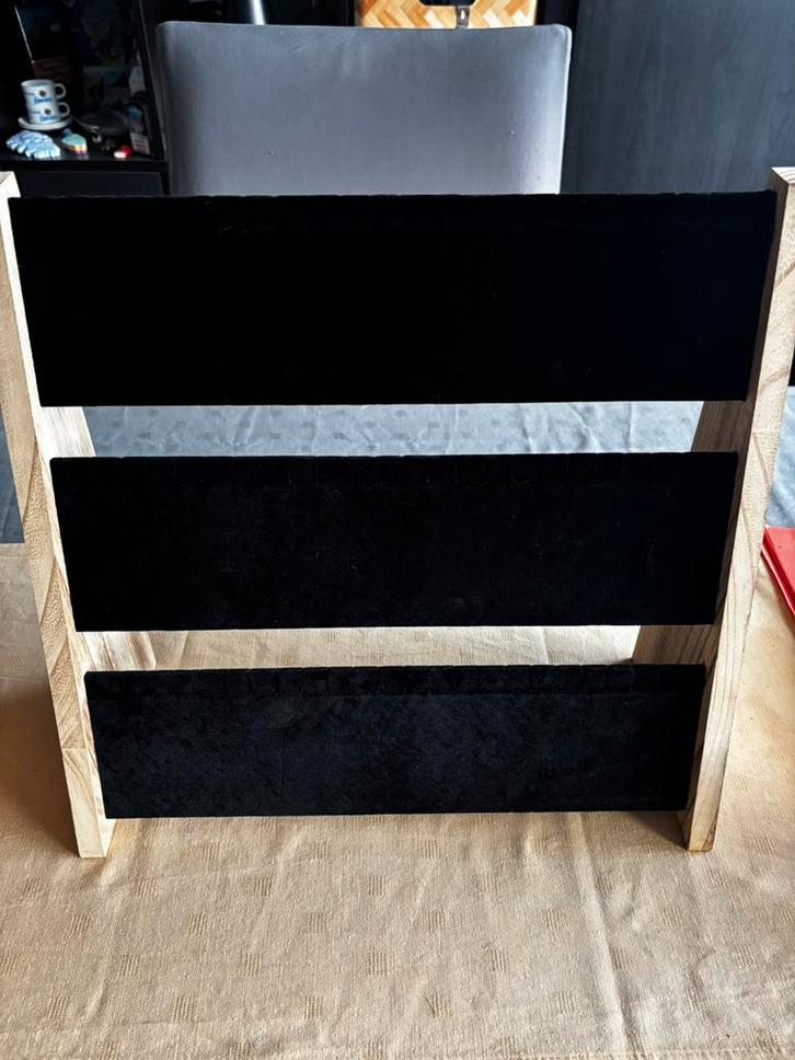Juwelendisplay vast, Bijoux, Sacs & Beauté, Accessoires Autre, Comme neuf, Enlèvement ou Envoi