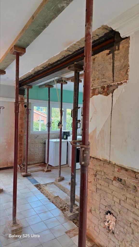 Poutrel plaatsen werken met 22jaar ervaring 0466 49 87 53, Doe-het-zelf en Bouw, Ladders en Trappen, Zo goed als nieuw, Ophalen of Verzenden