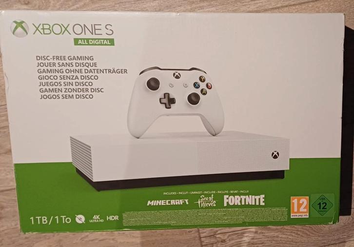 Xbox One S + Minecraft + Sea of Thieves + Fortnite, Games en Spelcomputers, Spelcomputers | Xbox One, Zo goed als nieuw, Xbox One