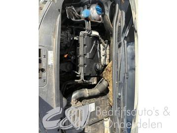 Moteur d'un Volkswagen Caddy