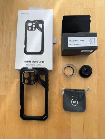 SmallRig iPhone 15Pro cage + Moment 25mm macrolens beschikbaar voor biedingen