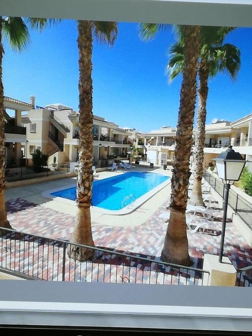 Entre Torrevieja & Guardamar appartement vue sur piscine, Vacances, Maisons de vacances | Espagne, Costa Blanca, Appartement, Village