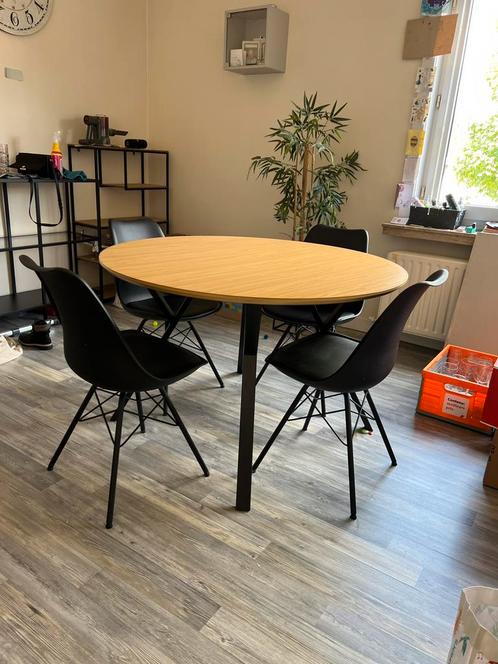 Tafel en 4 stoelen, Huis en Inrichting, Tafels | Eettafels, Zo goed als nieuw, 100 tot 150 cm, 100 tot 150 cm, Vier personen, Rond