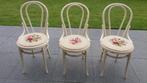 3 ANTIEKE STOELEN, Ophalen