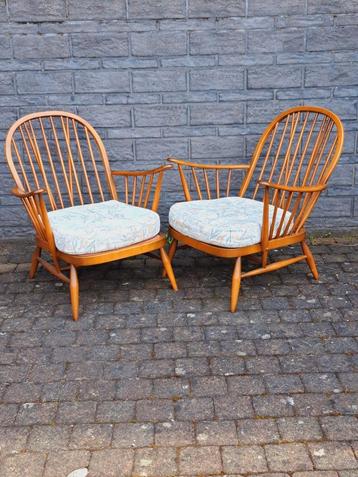 Paire de fauteuils Ercol vintage