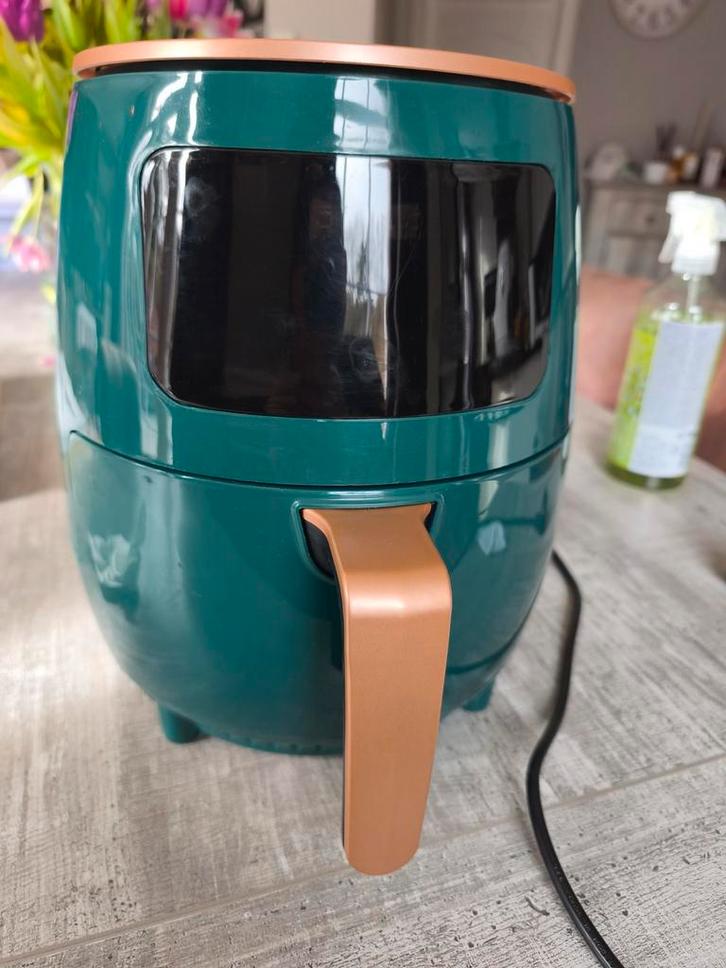 Friteuse sans huile Daewoo air fryer 1400W excellent état, Elektronische apparatuur, Frituurpannen, Ophalen