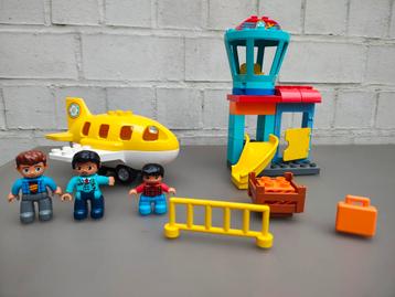 Duplo vliegveld 10871 (compleet) beschikbaar voor biedingen