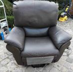 Relax électrique à bascule avant pour aide pour se lever., Maison & Meubles, Fauteuils, Enlèvement ou Envoi, Comme neuf