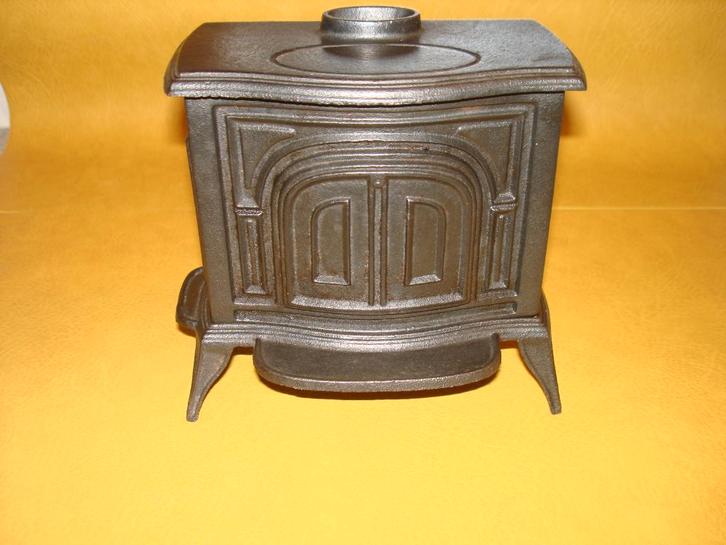 Vermont castings inc gietijzeren spaarpot, Verzamelen, Spaarpotten, Zo goed als nieuw, Overige thema's, Ophalen of Verzenden