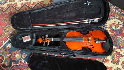 Als nieuwe viool (2/4 of 1/2) met draagzak en toebehoren, Muziek en Instrumenten, Strijkinstrumenten | Violen en Altviolen, Zo goed als nieuw