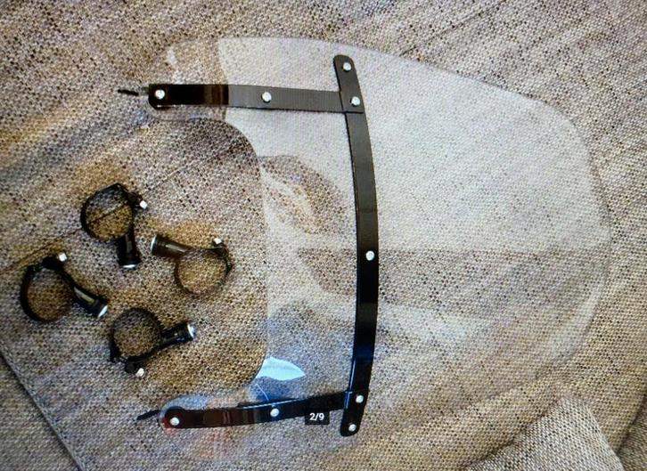 HARLEY DAVIDSON FAT BOB Windscherm QUICK RELEASE
Is met een, Motos, Pièces | Harley-Davidson, Neuf, Enlèvement