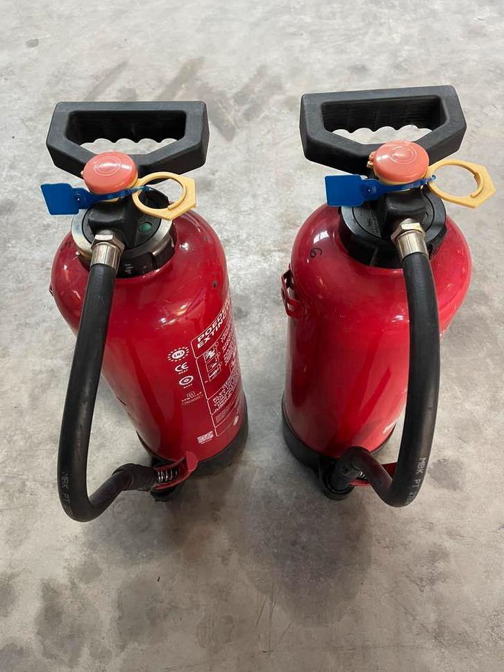 Brandblusser 6kg, Huis en Inrichting, Brandblussers en Brandkasten, Zo goed als nieuw, Brandblusser, Ophalen