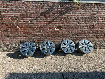 Jantes neuf mercedes d origine 19 beschikbaar voor biedingen