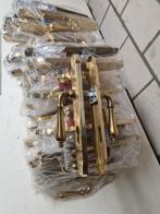 Messing deurbeslag, Ophalen