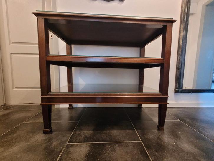 Desserte bois d acajou, Maison & Meubles, Armoires | Vitrines, Avec tablette(s), Enlèvement