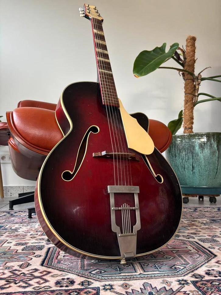 Framus Black Rose de luxe 1959, Muziek en Instrumenten, Snaarinstrumenten | Gitaren | Akoestisch, Gebruikt, Overige typen, Ophalen of Verzenden