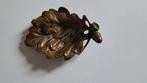 oud koperen/bronzen? eikenblad  BELGIUM, Enlèvement ou Envoi