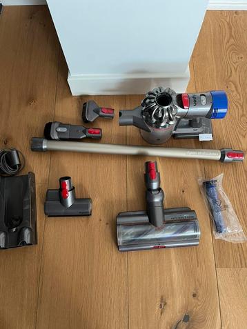 Aspirateur Dyson v8, Electroménager, Enlèvement ou Envoi, Comme neuf, Aspirateur