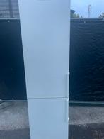 Combi Koelkast-Diepvries Bosch, Elektronische apparatuur, Koelkasten en IJskasten, Ophalen, 200 liter of meer, 60 cm of meer, Met aparte vriezer