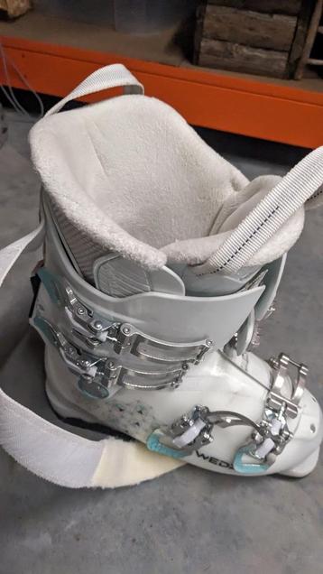 Skischoenen voor dames maat 23,5/skischoenen damesmaat 23,5, Sport en Fitness, Skiën en Langlaufen, Gebruikt, Schoenen, Ski, Ophalen