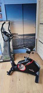 hometrainer met digitaal scherm, Sport en Fitness, Fitnessapparatuur, Ophalen, Kunststof, Zo goed als nieuw, Benen