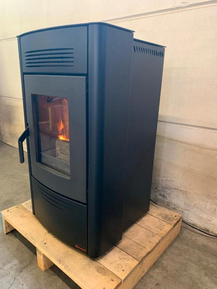 Poêle à granulés en fonte, Maison & Meubles, Poêles, Utilisé, Autoportant, Poêle à granulés, Enlèvement