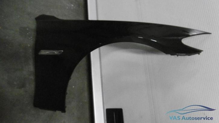 Voorscherm BMW 5-serie F10- F11  vanaf 11-2009  rechts  B65, Autos : Pièces & Accessoires, Carrosserie & Tôlerie, Garde-boue, BMW