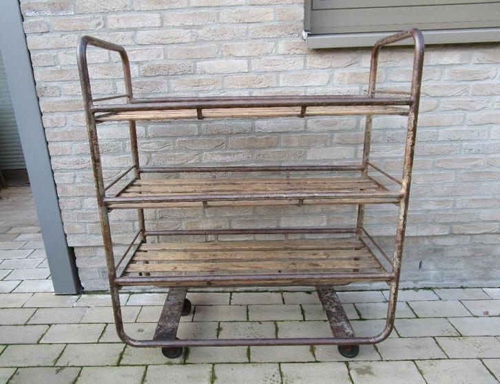 Antieke bakkerskar - broodrek, Antiek en Kunst, Curiosa en Brocante, Ophalen