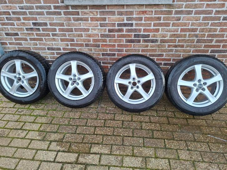 Set Winterbanden op velg, Auto-onderdelen, Banden en Velgen, Banden en Velgen, Winterbanden, 17 inch, 225 mm, Personenwagen, Gebruikt